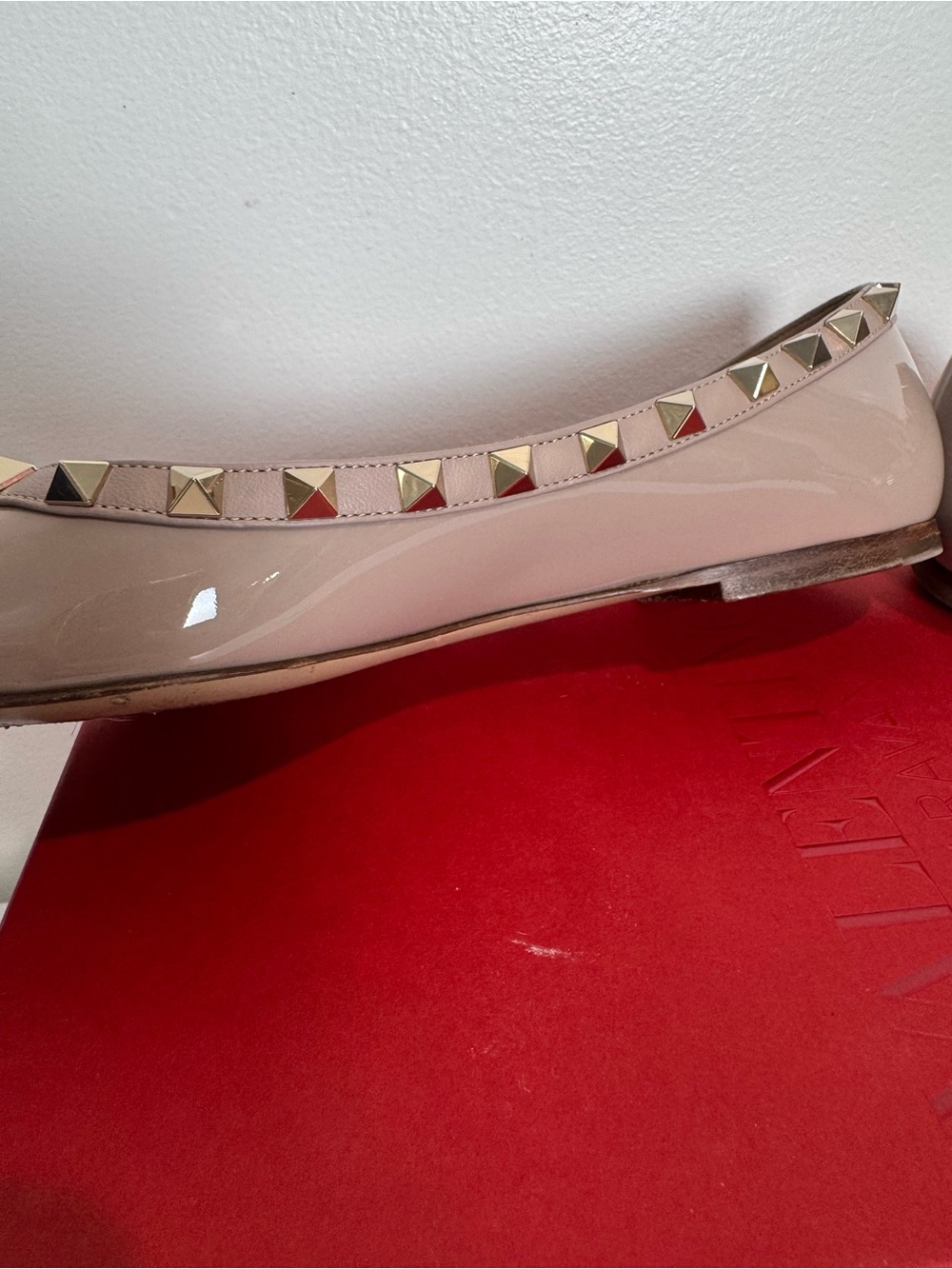 These Valentino Garavani Rockstud Pointed Toe Ballerina Flats nude size 8 - Picture 7 of 16
